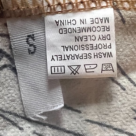 2 pc SWEATYROCKS Women's Boho Floral Print Wrap Crop Top w/ Shorts Yellow Small - Picture 8 of 9